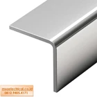 Besi Siku Stainless Steel 201 Ukuran 25 x 25 x 3 x 6000 mm 1