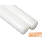 Plastic Pom / Hard Nylon White 1